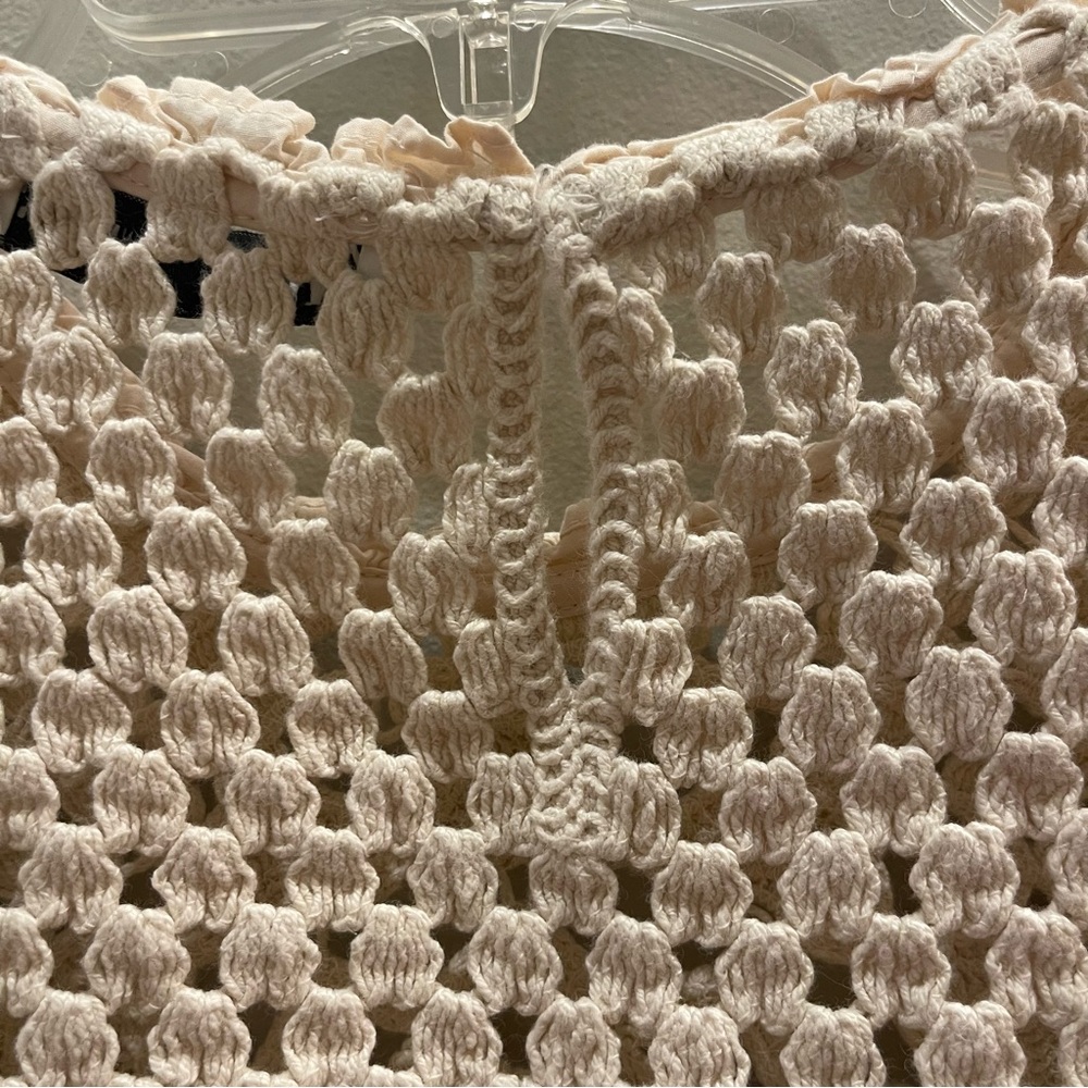 Zara Cream Crochet Front Ruffle Sleeve Blouse - Picture 5 of 9